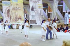 AOBR 2015 08 12 AU 16 LOURDES 5 PROCESSION DANS LA BASILIQUE SOUTERRAINE (5)